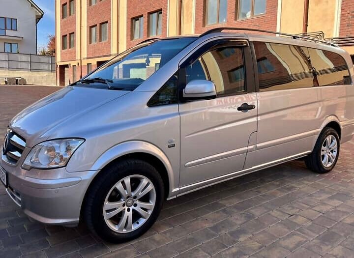 Пасажирські перевезення з Києва Житомира до Варшави