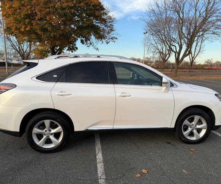 Transfers / Taxi Service in Gdańsk. We offer transfers to/from airports and trips across Poland. Affordable prices and comfortable vehicles. Transfer / taxi Gdańsk