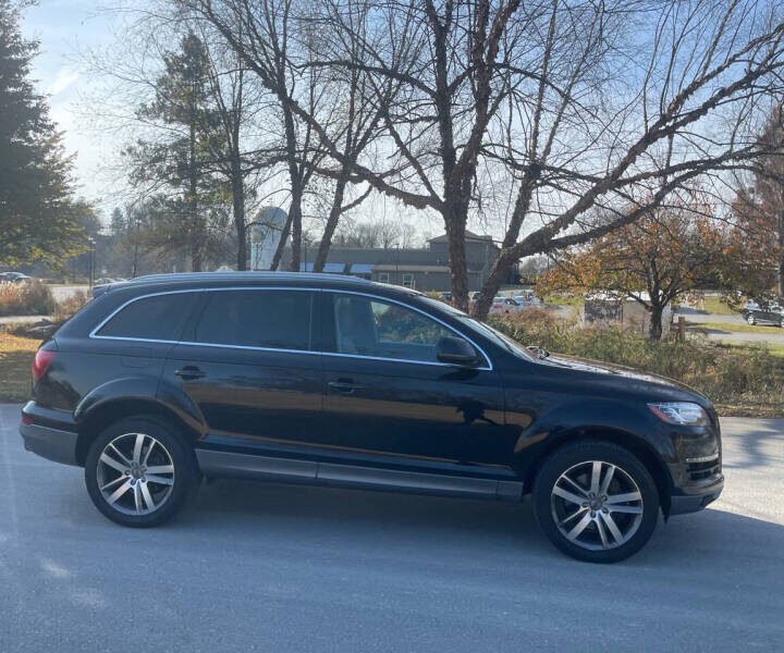 Таксі з аеропорту Кишинів до Хмельницького.