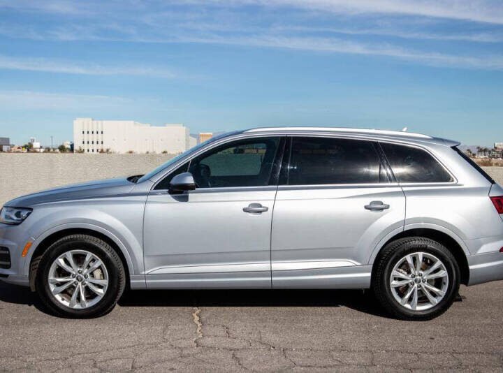 Таксі | Трансфер з Умані до аеропорту Кишинів