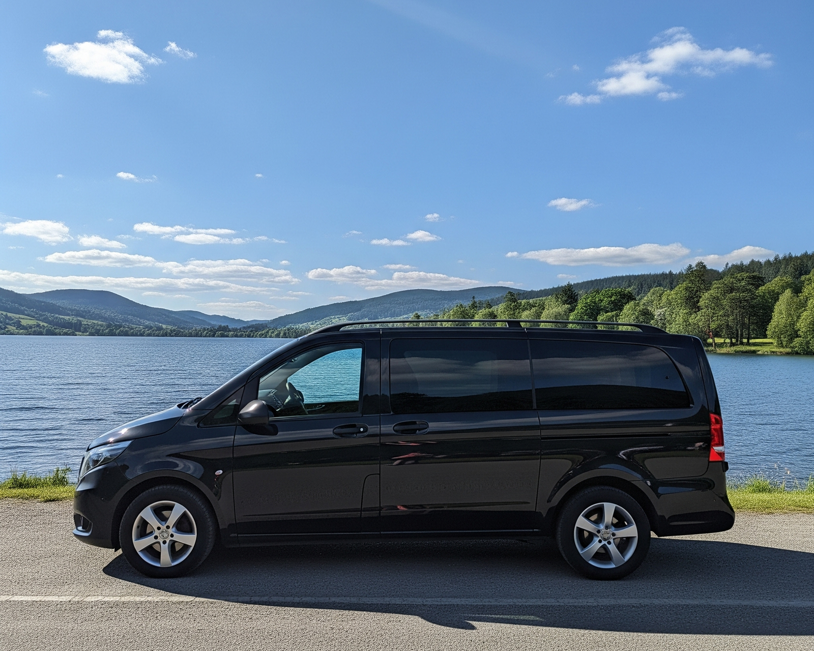 Taxi / Transfer Minibus Vito | Bucharest – Medzhybizh / Uman